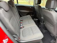 Used Vauxhall Zafira Tourer Design Edition 140 HP (102 kW) 2016 Red MPV