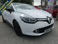 Used Renault Clio Dynamique 75 HP (55 kW) 2015 White Hatchback