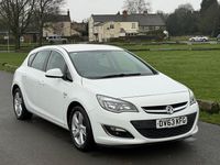 Used Vauxhall Astra SRi 2013 White Hatchback