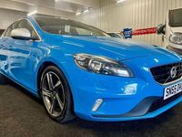 Used Volvo V40 R-Design 120 HP (88 kW) 2015 Blue Hatchback