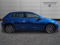 Usado VW Polo Life 80 HP (58 kW) 2022 Azul Citadino