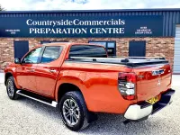 Used Mitsubishi L200 150 HP (110 kW) 2021 Orange Pickup