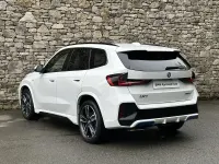 Usado BMW iX1 M Sport 227 kW (309 HP) 2023 Branco SUV