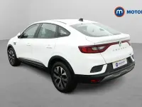 Used Renault Arkana Evolution 143 HP (105 kW) 2023 White SUV