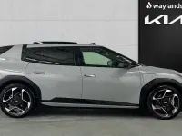Begagnad Kia EV4 GT-Line S 150 kW (204 HK) 2025 Grå Halvkombi