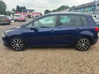 Used VW Golf Sportsvan SE 2017 Blue MPV
