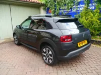 Used Citroën C4 Cactus Flair 110 HP (80 kW) 2018 Black Hatchback