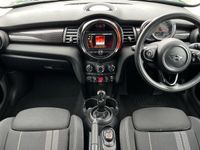 used Mini Cooper S Hatch 2.0Classic Hatchback 5dr Petrol Steptronic Euro 6 (s/s) (192 ps)