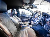 Used Mercedes CLA180 AMG 122 HP (89 kW) 2015 Red Sedan