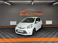 Used Toyota Aygo 68 HP (50 kW) 2013 White Hatchback