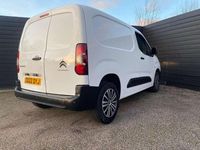 Used Citroën Berlingo 100 HP (73 kW) 2022 White MPV