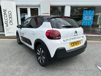 Używany Citroën C3 PureTech 82 KM (60 kW) 2024 Biały Hatchback