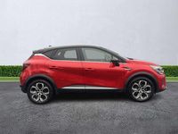 Used Renault Captur Techno 145 HP (106 kW) 2022 Red/black SUV