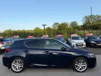 Used Lexus CT200h Luxury Line 2018 Blue Hatchback