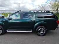 Używany Nissan Navara Tekna 190 KM (139 kW) 2018 Zielony Pickup