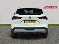 Used Nissan Qashqai Tekna 155 HP (114 kW) 2021 White SUV