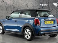 Begagnad Mini Cooper Classic 136 HK (100 kW) 2022 Blå Halvkombi