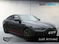 Begagnad BMW i4 Shadowline 400 kW (544 HK) 2023 Svart Sedan