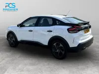 Used Citroën C4 PureTech 2022 Polar white Hatchback