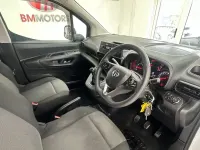 Used Vauxhall Combo 100 HP (73 kW) 2021 White MPV