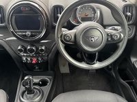 Used Mini Cooper Countryman Classic 134 HP (98 kW) 2020 Red SUV