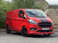 Used Ford Transit Custom Limited 130 HP (95 kW) 2022 Red Van