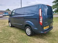 Used Ford Transit Custom Limited 130 HP (95 kW) 2021 Blue Van