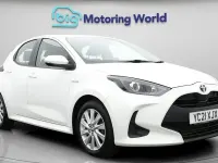 Used Toyota Yaris 116 HP (85 kW) 2021 White Hatchback