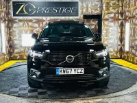 Usado Volvo XC40 247 HP (181 kW) 2018 Preto SUV