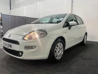 Used Fiat Punto Easy 69 HP (50 kW) 2014 White Hatchback