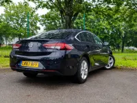 Used Vauxhall Insignia SRi 2017 Blue Hatchback