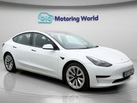 Used Tesla Model 3 Standard Range Plus 222 kW (302 HP) 2021 White Sedan