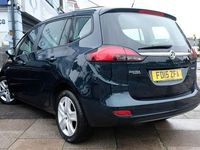 Used Vauxhall Zafira Tourer 138 HP (101 kW) 2015 Green MPV