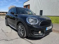 Begagnad Mini Cooper Sport 2019 Svart Halvkombi