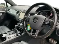 Used VW Touareg R-line Plus 262 HP (192 kW) 2017 White SUV