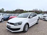 Begagnad VW Polo SE 2013 Vit Halvkombi