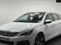 Used Peugeot 308 Allure 131 HP (96 kW) 2020 White Hatchback