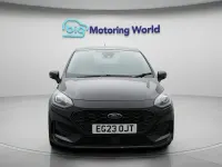 Usado Ford Fiesta ST-Line X 101 HP (74 kW) 2023 Preto Citadino