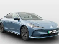Used MG IM5 216 kW (295 HP) 2026 Blue Hatchback