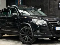Usado VW Tiguan R-line 140 CV (102 kW) 2010 Negro SUV