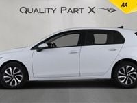 Second-hand VW Golf VIII Active 2022 Alb Hatchback
