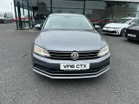 Used VW Jetta SE 150 HP (110 kW) 2016 Grey Sedan