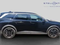 Used Peugeot e-5008 Allure 152 kW (207 HP) 2025 Black SUV