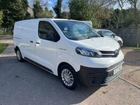 Used Toyota Proace 100 kW (136 HP) 2022 White MPV