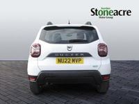 Used Dacia Duster Essentiel 100 HP (73 kW) 2022 White SUV