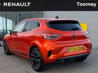 Used Renault Clio V Techno 90 HP (66 kW) 2024 Orange  Hatchback