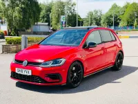 Begagnad VW Golf VII R 2018 Röd Halvkombi