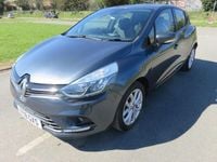 Usado Renault Clio IV Dynamique 2018 Cinzento Citadino
