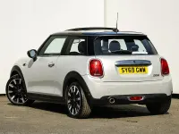 Used Mini Cooper Exclusive 136 HP (100 kW) 2019 Silver Hatchback