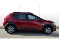 Used Dacia Sandero Comfort 90 HP (66 kW) 2022 Red SUV